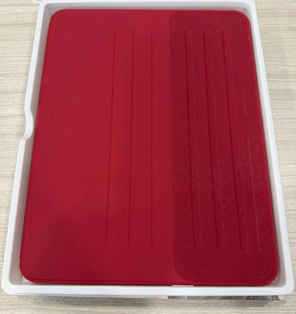 For iPad Pro 11 Inch Case (M5/M4) 2025/2024, Red
Removable Magnetic Cover with Pencil Charging & Storage, Adjustable Portrait/Landscape Stand, 9 Standing Angles, Shift Series