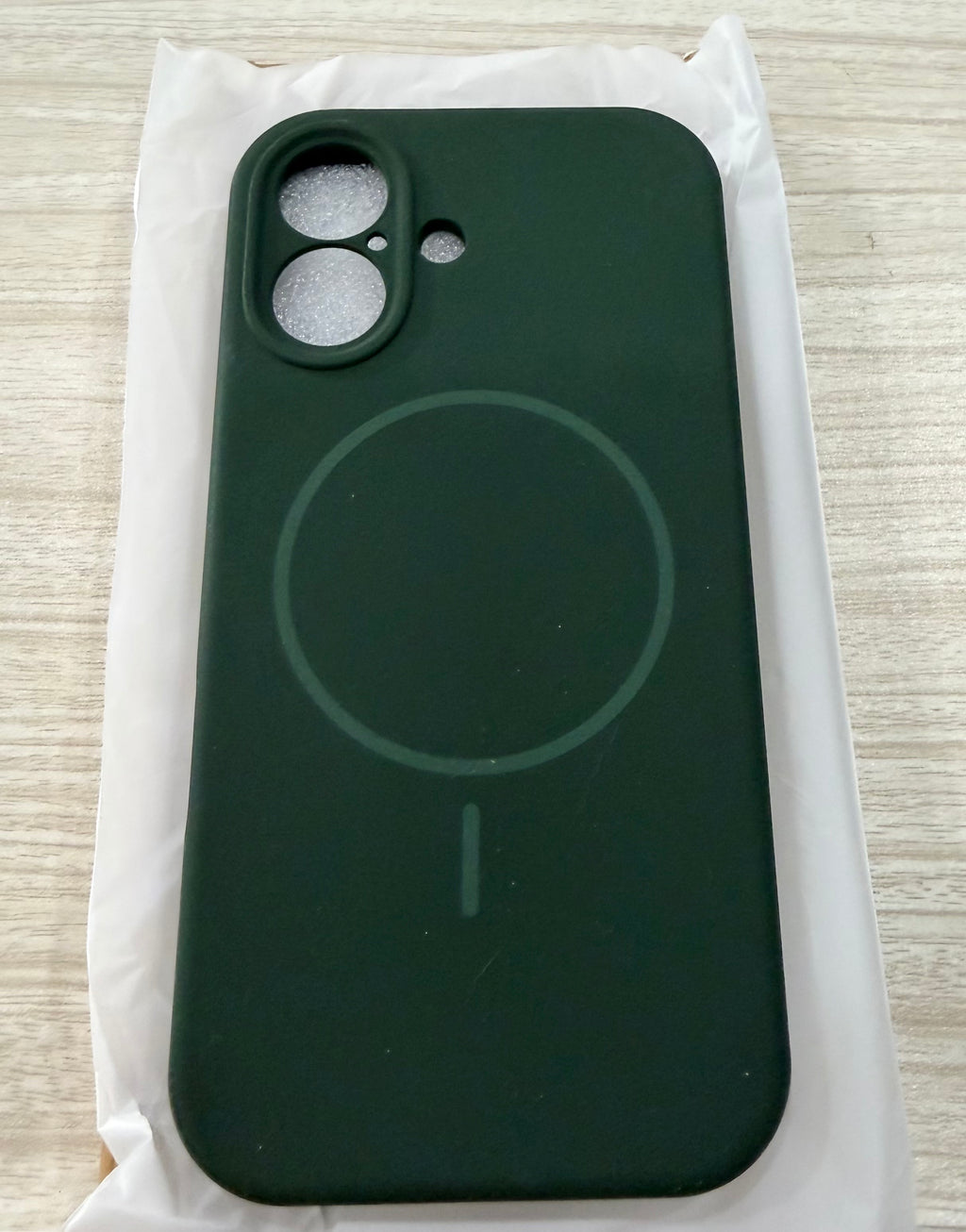 Miracase Silicone & Magnetic for iPhone 17 Case, Dark Green
Compatible with MagSafe, Silicone Camera Control Cover, Soft Microfiber Lining, Shockproof Drop Protection Phone Case for 17