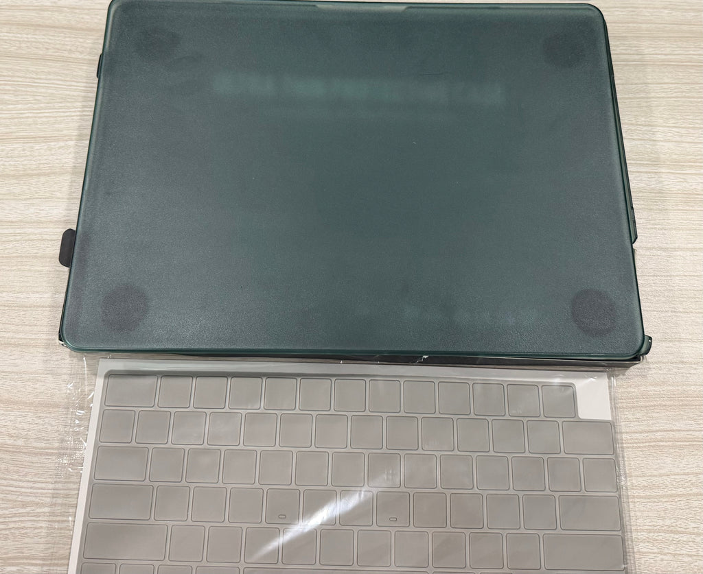 for MacBook Air 13 inch Case, M5 M4 M3 M2 2026-2022 Laptop Cover
A3449 A3240 A3113 A2681, 100% Match Official Color, Snap-On Design, Anti-Scratch, Air 13.6 Protective Hard Shell, Green