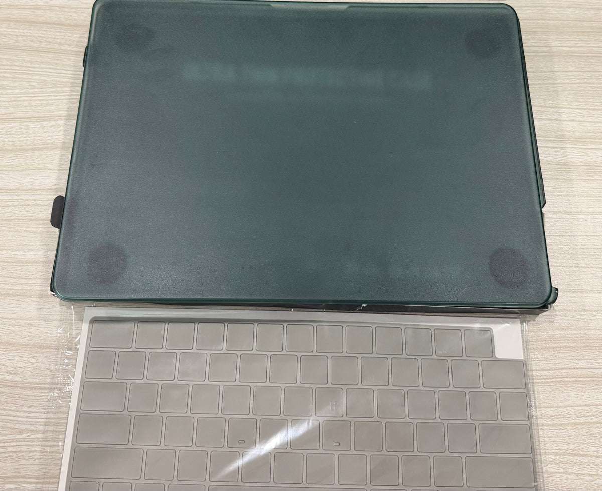 for MacBook Air 13 inch Case, M5 M4 M3 M2 2026-2022 Laptop Cover
A3449 A3240 A3113 A2681, 100% Match Official Color, Snap-On Design, Anti-Scratch, Air 13.6 Protective Hard Shell, Green