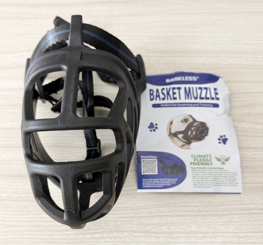 Dog Muzzle, Humane Basket Muzzle for Large Dogs Biting, Scavenging
No Bite Cage Mouth Guard for Large Aggressive Reactive Dogs, Training, Grooming and Walks, Able to Pant and Drink