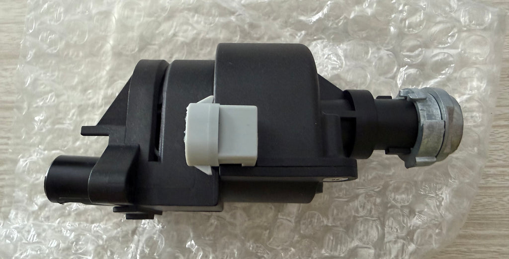 Ignition Switch Lock Housing Assembly Compatible with Harley Davidson
for Electra Road Street Tri Glide Touring Ultra Limited 2014-2024, Replace# 71400012B, 11753, 71400012B-003