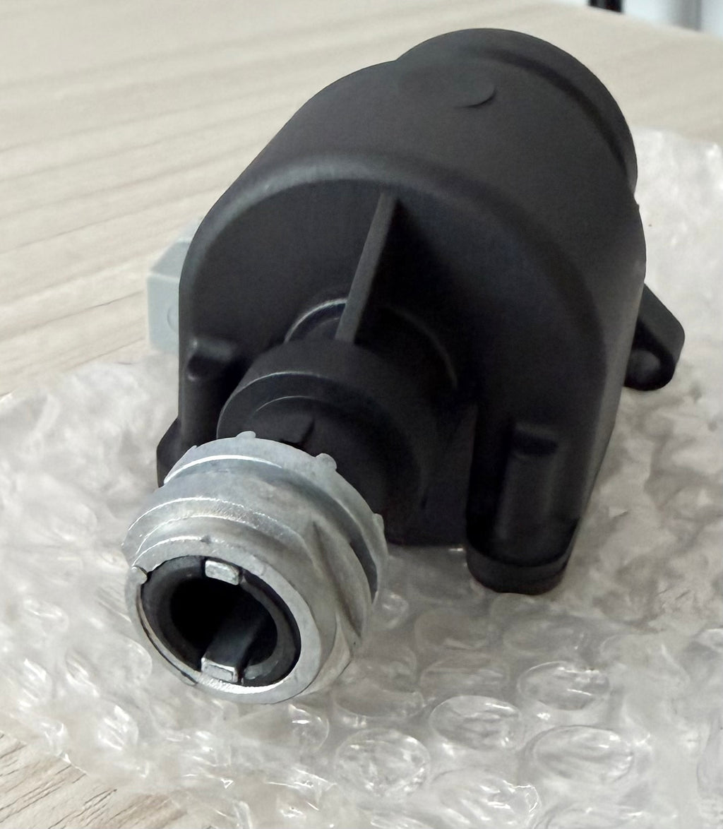 Ignition Switch Lock Housing Assembly Compatible with Harley Davidson
for Electra Road Street Tri Glide Touring Ultra Limited 2014-2024, Replace# 71400012B, 11753, 71400012B-003