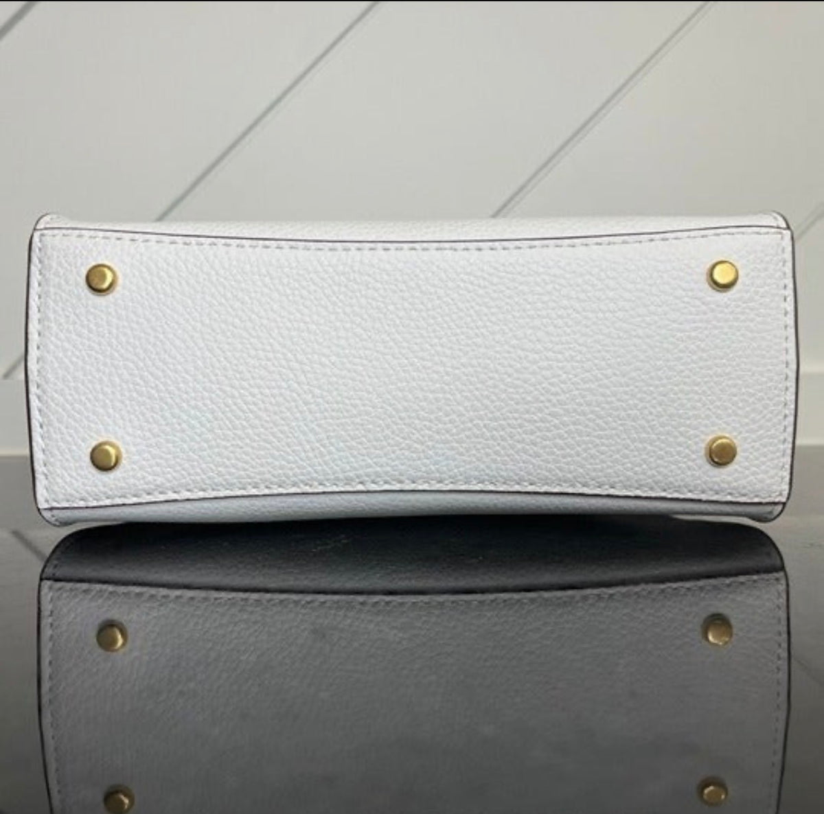 Tory Burch - Walker Micro Satchel - Gardenia (White)