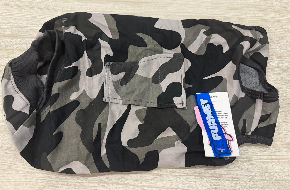Dog Surgery Recovery Suit, Soft Breathable Neuter Suit for Male Dogs, Post Neuter Surgery Suit, Alternative to Cone of Shame, Wound Care for Dogs, Anti-lick Dog Recovery Suit Camouflage, Medium