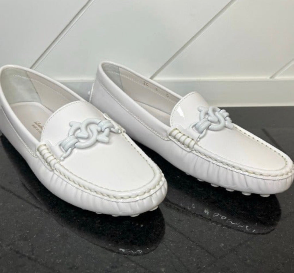 Salvatore Ferragamo - Kurt Driver - White Patent Leather - Women Size 6