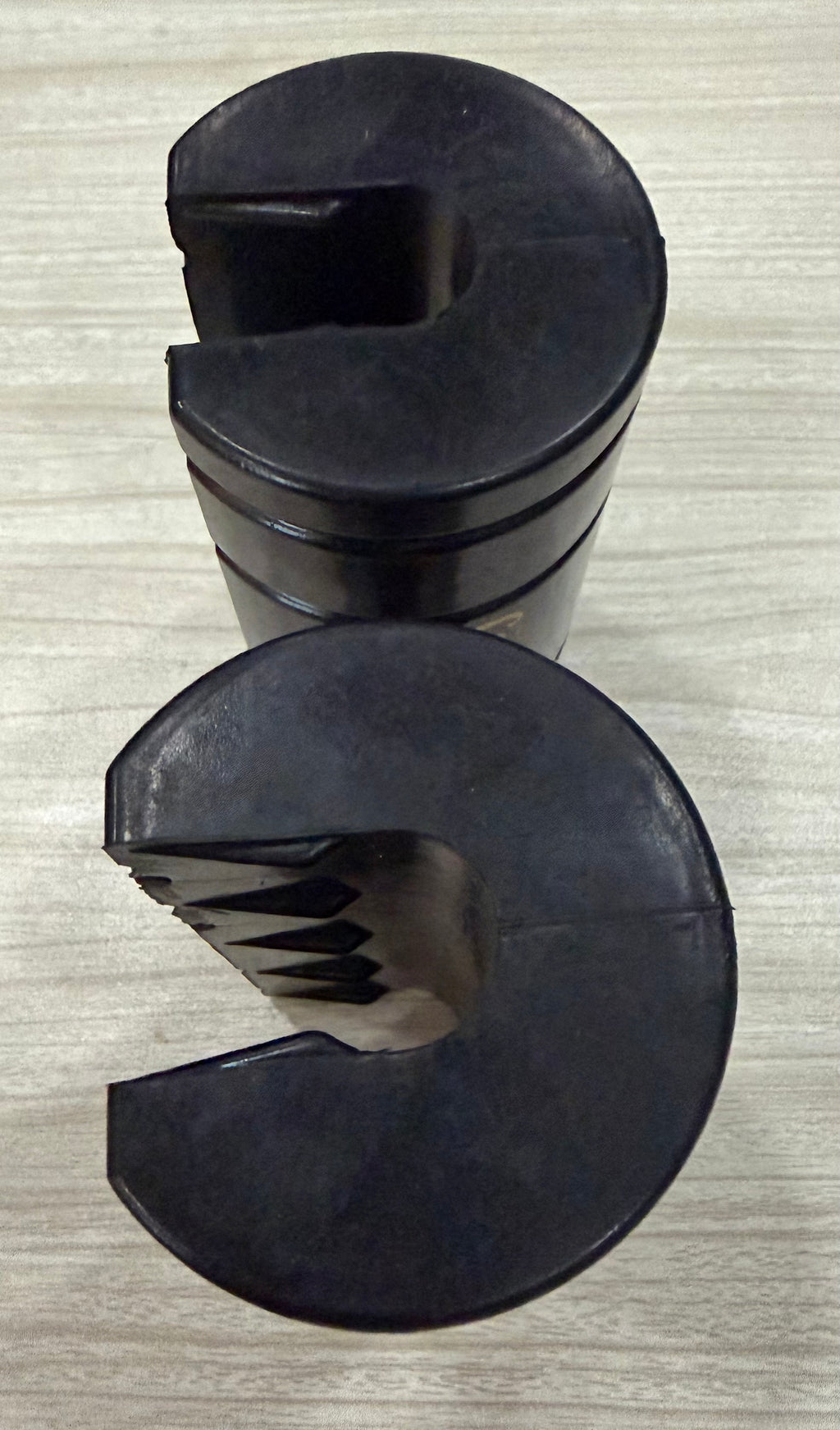 Transom Savers for Outboard Motor, Boat Saver, Outboard Motor Support Saver, Motor Support Reducing Potential Damage Caused By Road Vibrations and Bumps. 2 PCS