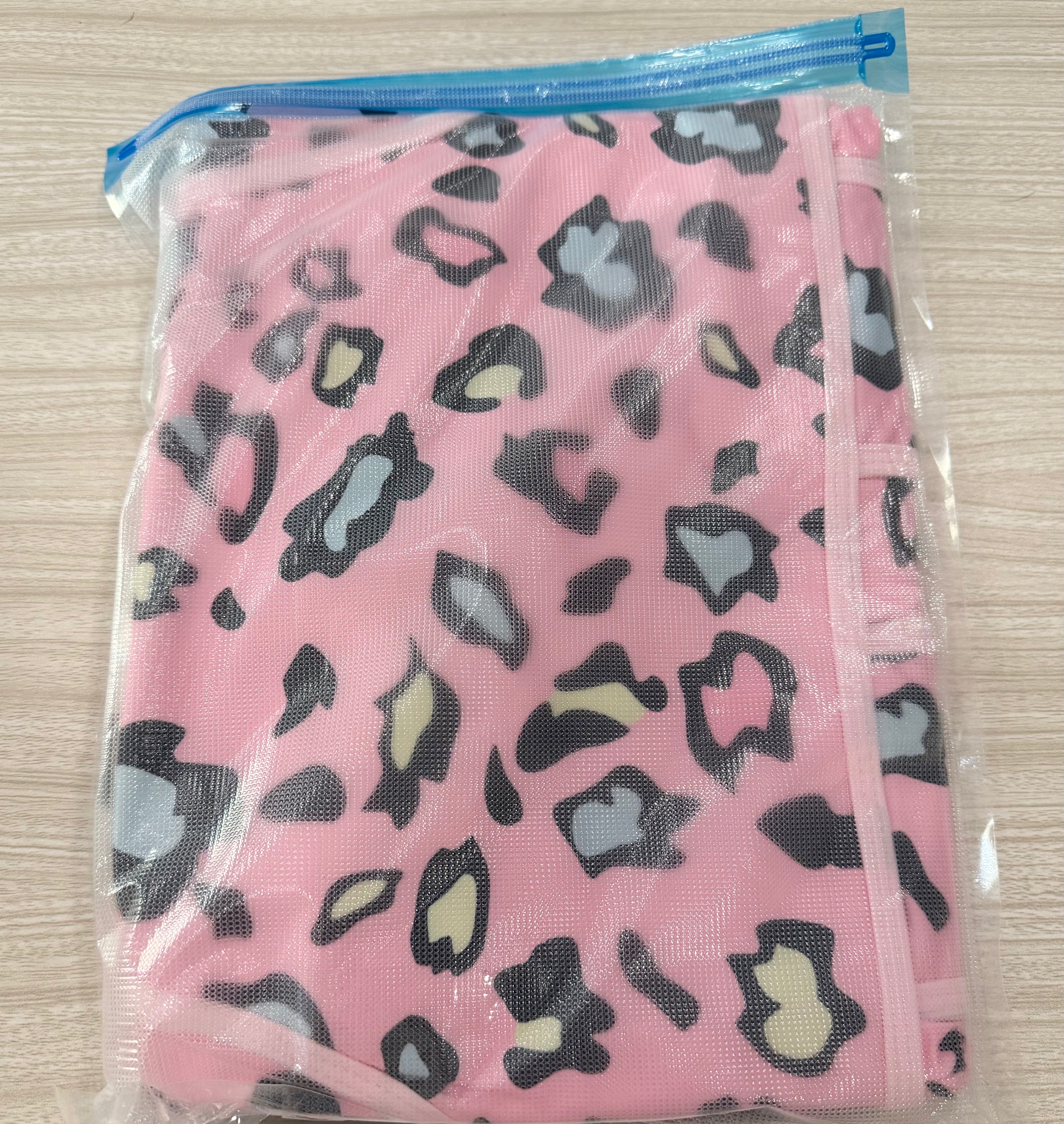 Size XL - Dog Recovery Suit Onesie for Post-Surgery - Pink Leopard Print